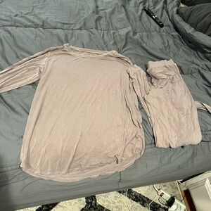 Kyte women’s pajamas size large